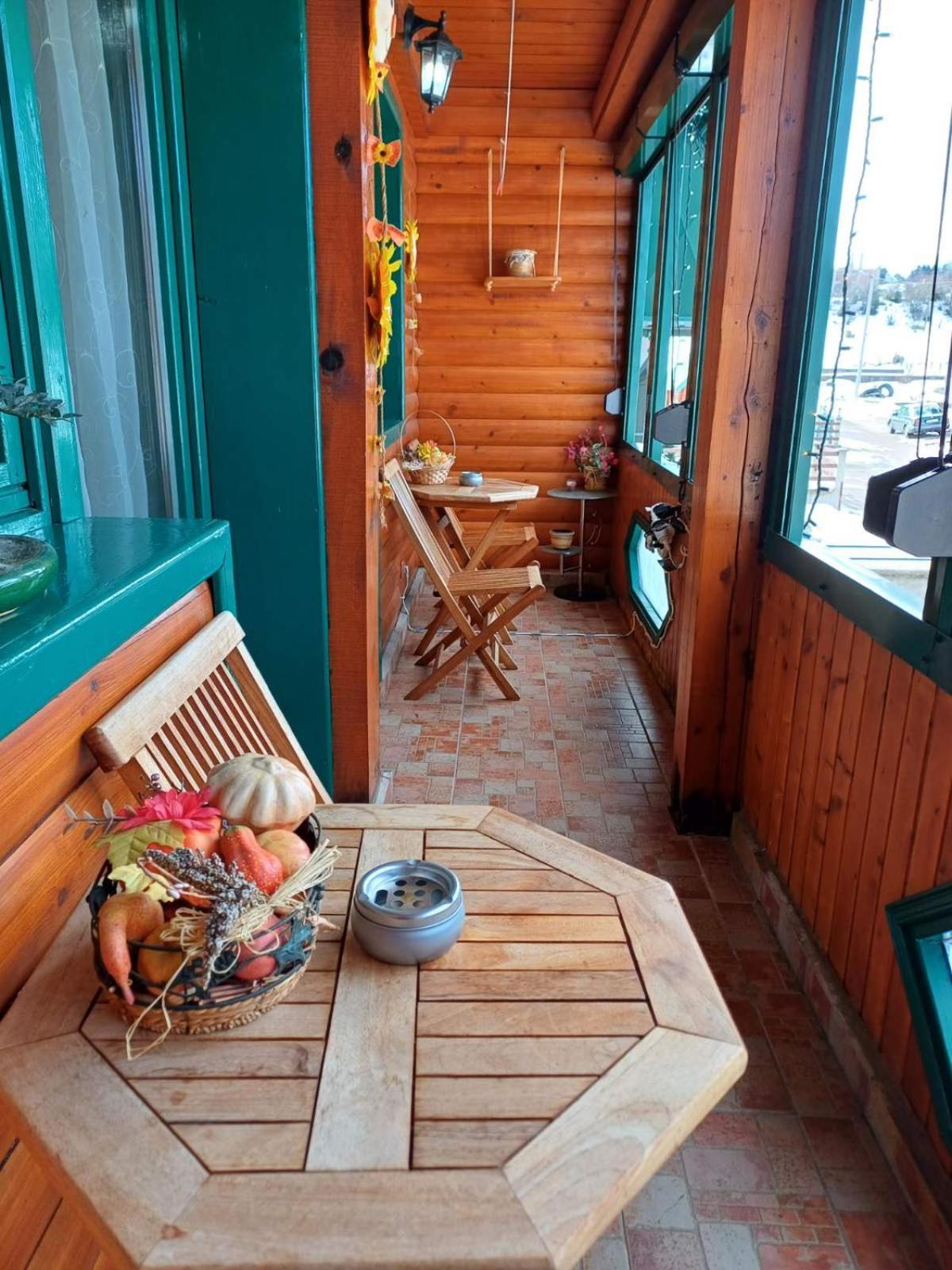 Vila Krismark Zabljak  Luaran gambar