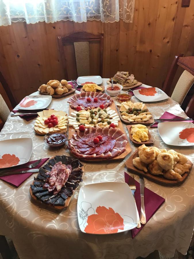 Vila Krismark Zabljak  Luaran gambar